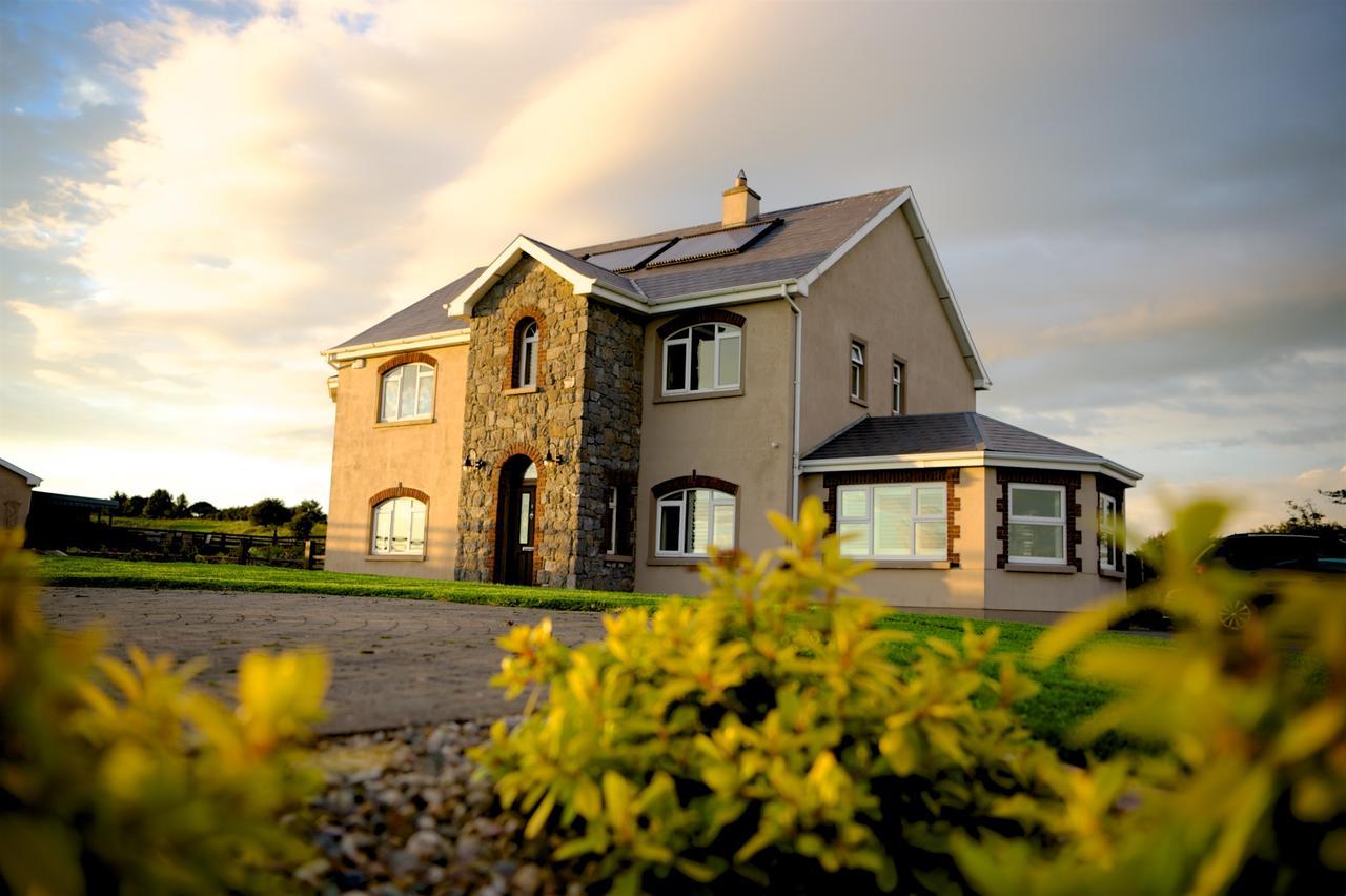 Bunratty Meadows Bed & Breakfast エクステリア 写真